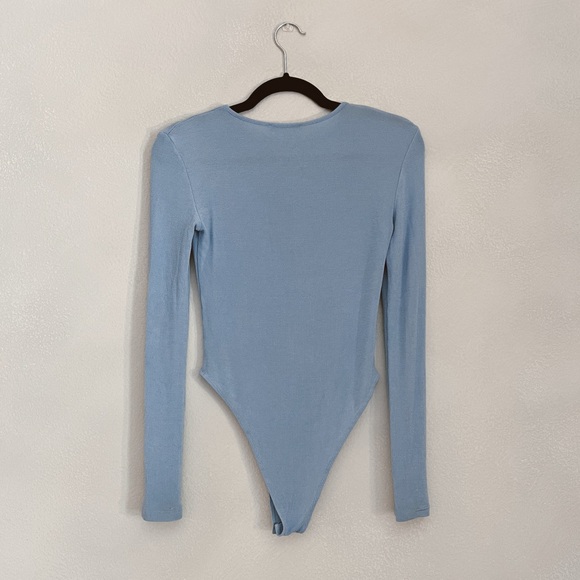 ZARA Baby Blue Knit Bodysuit - Picture 3 of 4